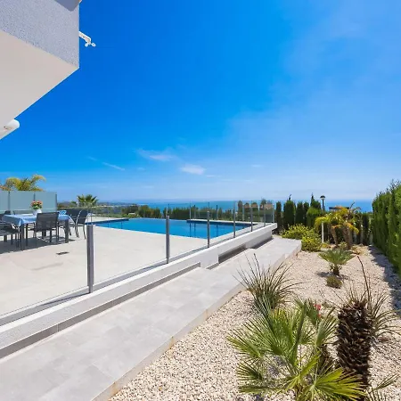 Lirios View By Interhome *