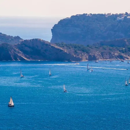 Lirios View By Interhome Willa