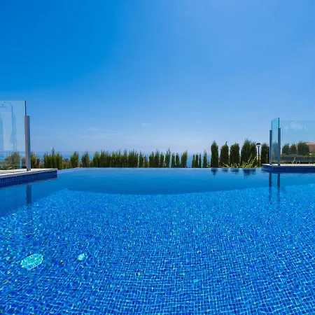 Lirios View By Interhome *