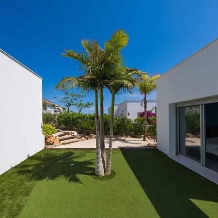 Villa Lirios View By Interhome