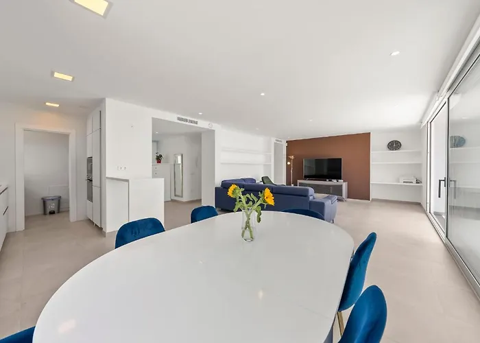 וילה Lirios View By Interhome