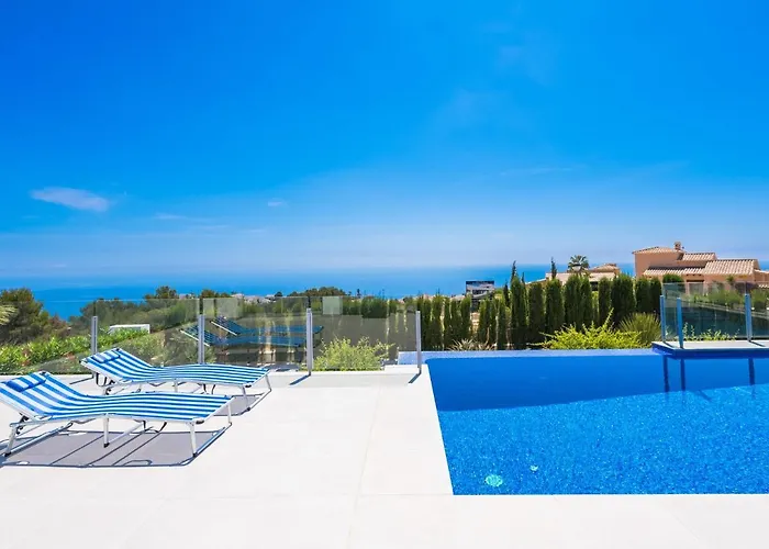 וילה Lirios View By Interhome *