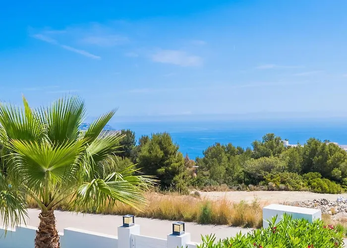 Lirios View By Interhome וילה בניטאצ'ל