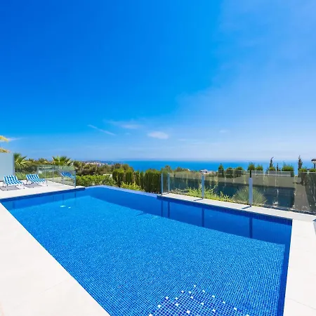 别墅 Lirios View By Interhome