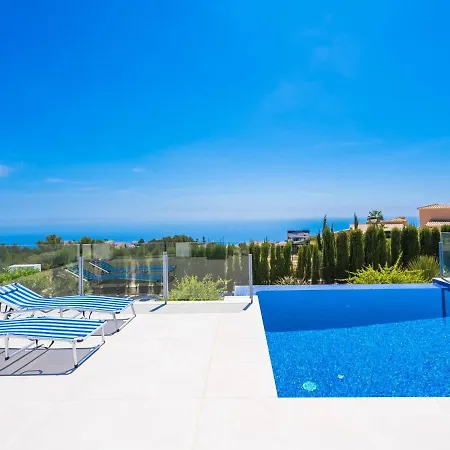 Villa Lirios View By Interhome *