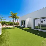 Lirios View By Interhome * ベニタチェル