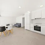 Lirios View By Interhome ヴィラ