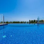 Lirios View By Interhome *